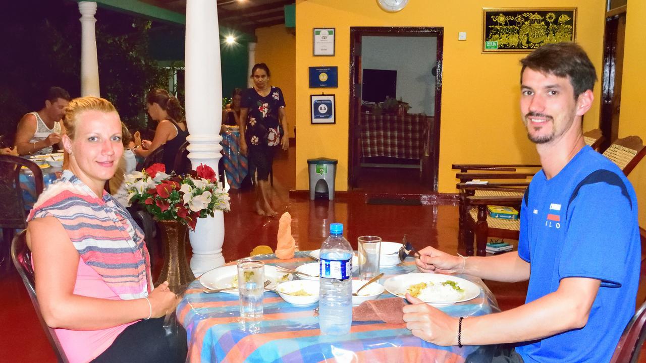Palitha Homestay Sigiriya Buitenkant foto